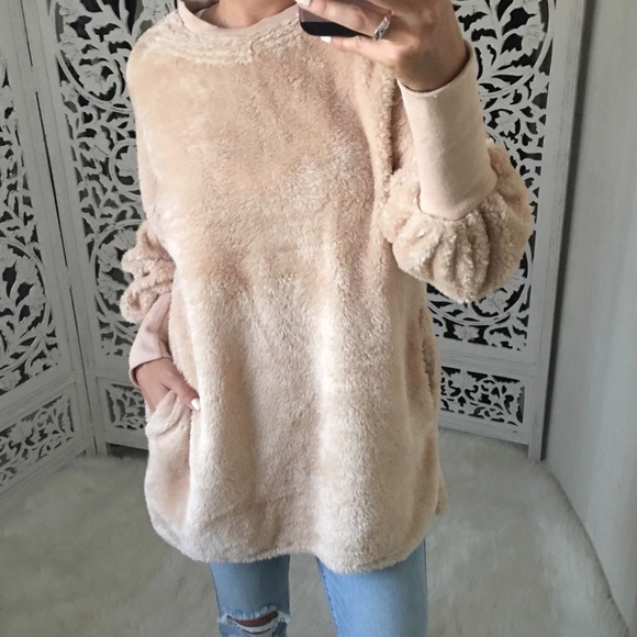 LAST 1️⃣ Plush Sweater/Mini Dress - Picture 2 of 6